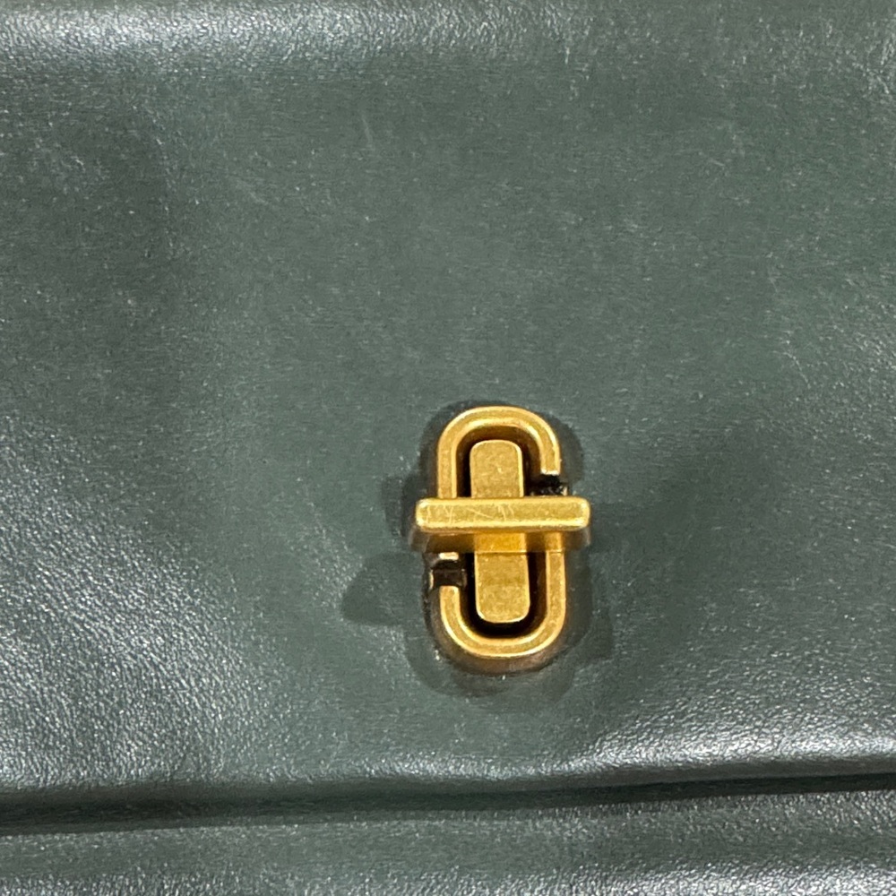 New Marc Jacob’s The Dual Chain Wallet - Picture 2 of 12